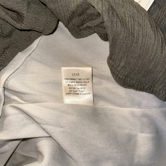 nwt LOVESTITCH Olive Green Floral Detail Romper Womens Size M - Picture 6 of 6